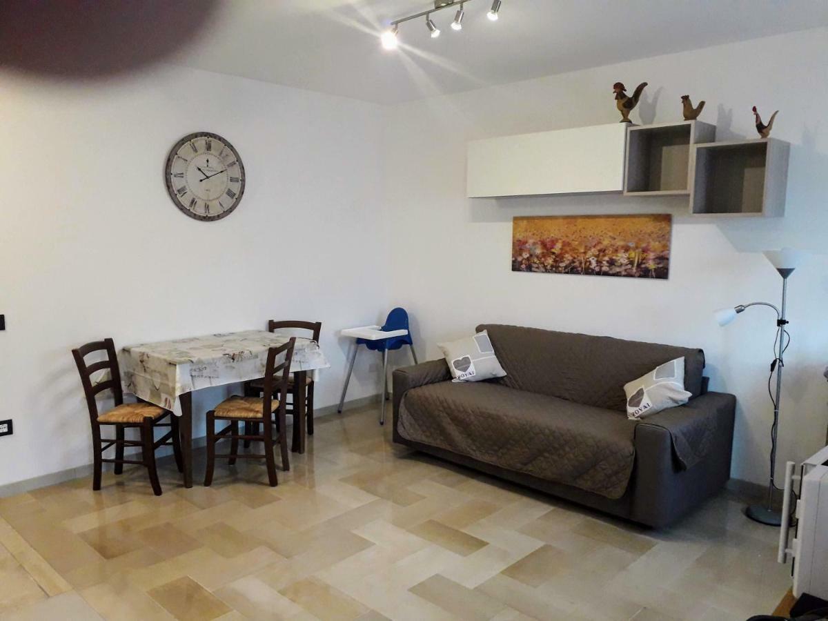 Appartamento Casa della nonna per voi parcheggio gratuito per chi lo desidera self check-in Aosta Esterno foto